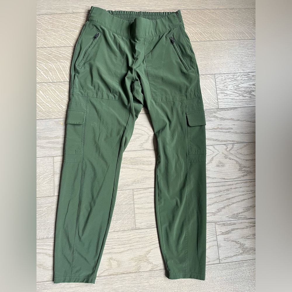 Athlete cargo athletic pants